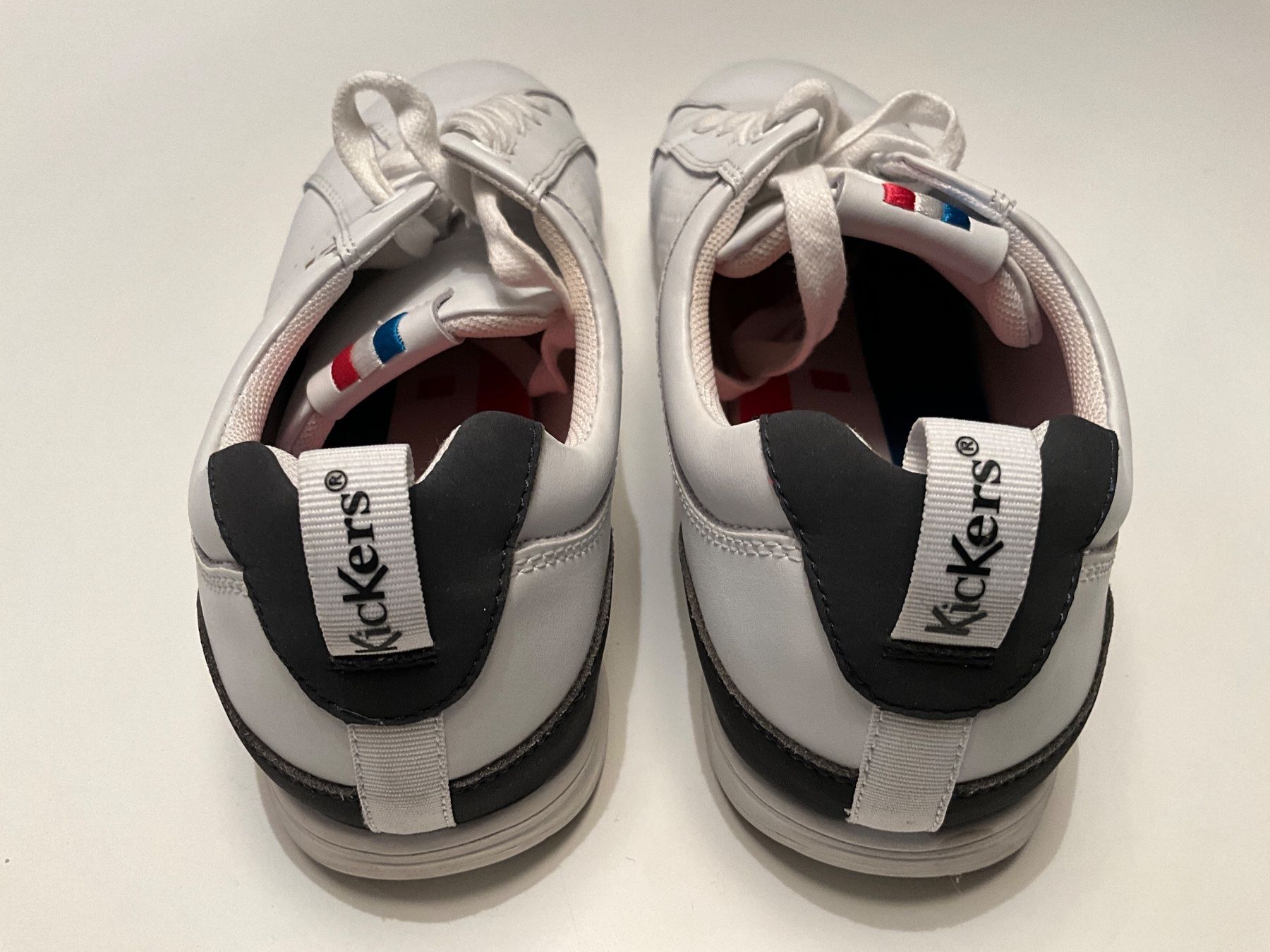 Kickers Scarpe da donna: Sneaker, KICKERS, Damen, Gr. 42 – Usato da Stäfa venduto da Rbeerli0 4