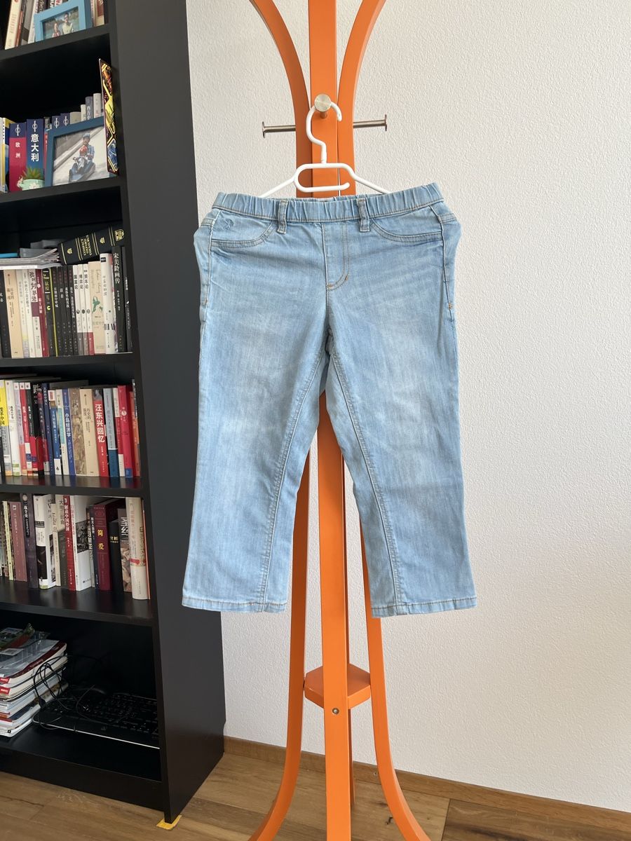 Jeans: Girls' Jeans, Size S, Summer Look – Gebraucht aus Gümligen von caron__