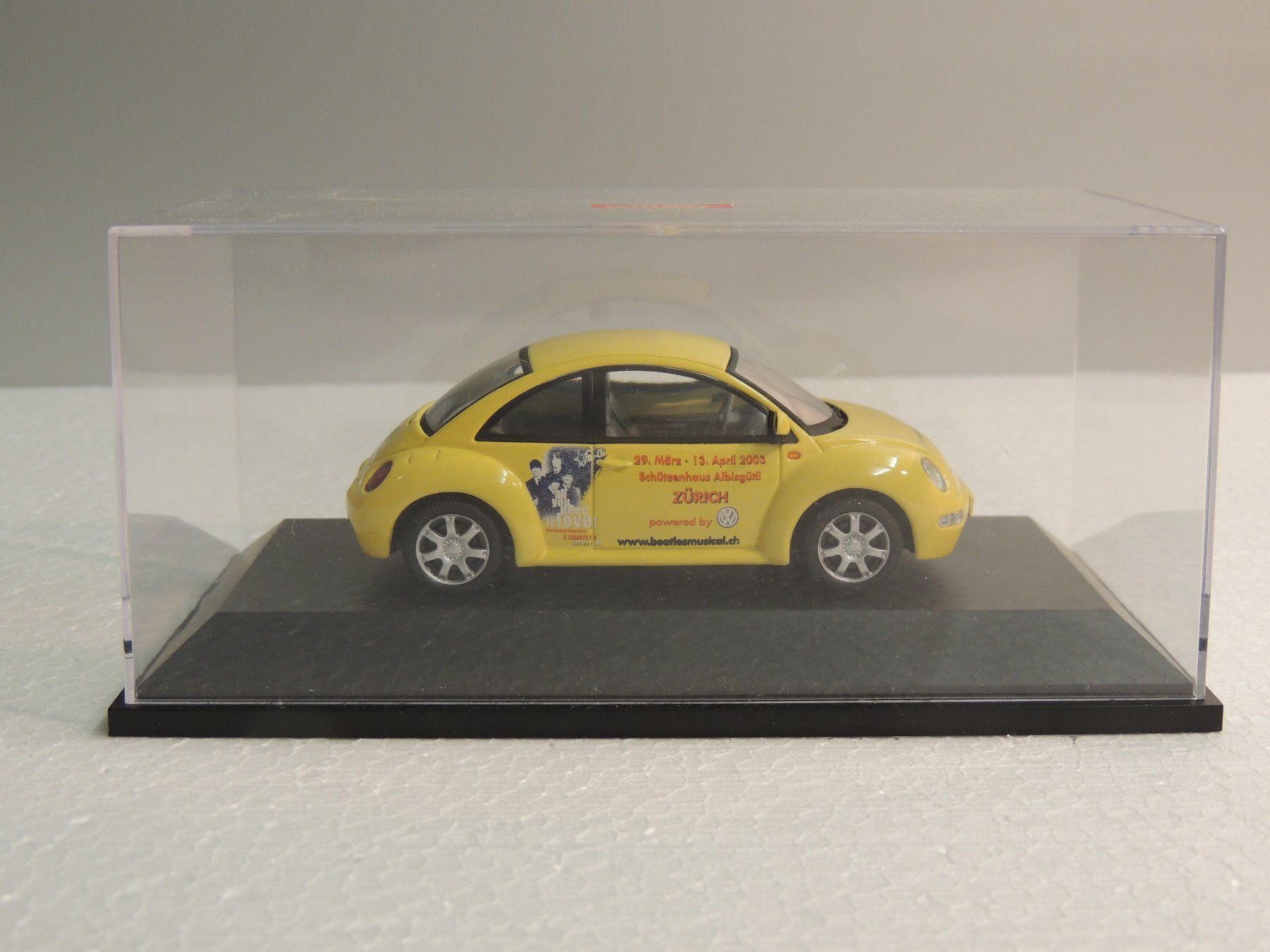 Schuco Modellini d'auto: Schuco VW New Beetle gelb 1:43 – Nuovo e nell'imballaggio originale da Corminboeuf venduto da corbay 2