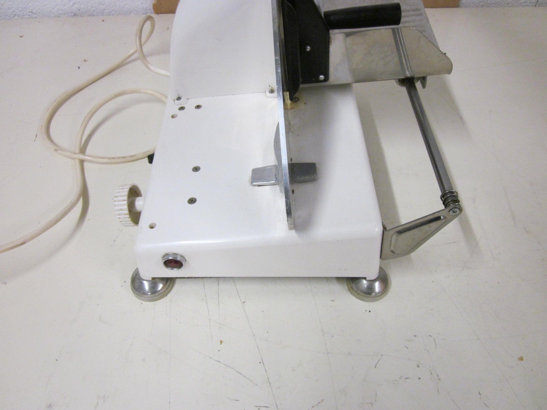 Quick Mill Appareils de cuisine: Antik Trancheuse Kenvood Quick-Mill 1970 – D'occasion à Grand-lancy par kohler333 4