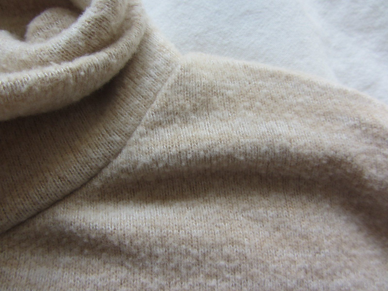 H&M Pullover & Sweatshirts: Rollkragen Pullover kuschelig weich - XL – Gebraucht aus Zürich von Diazaio 3