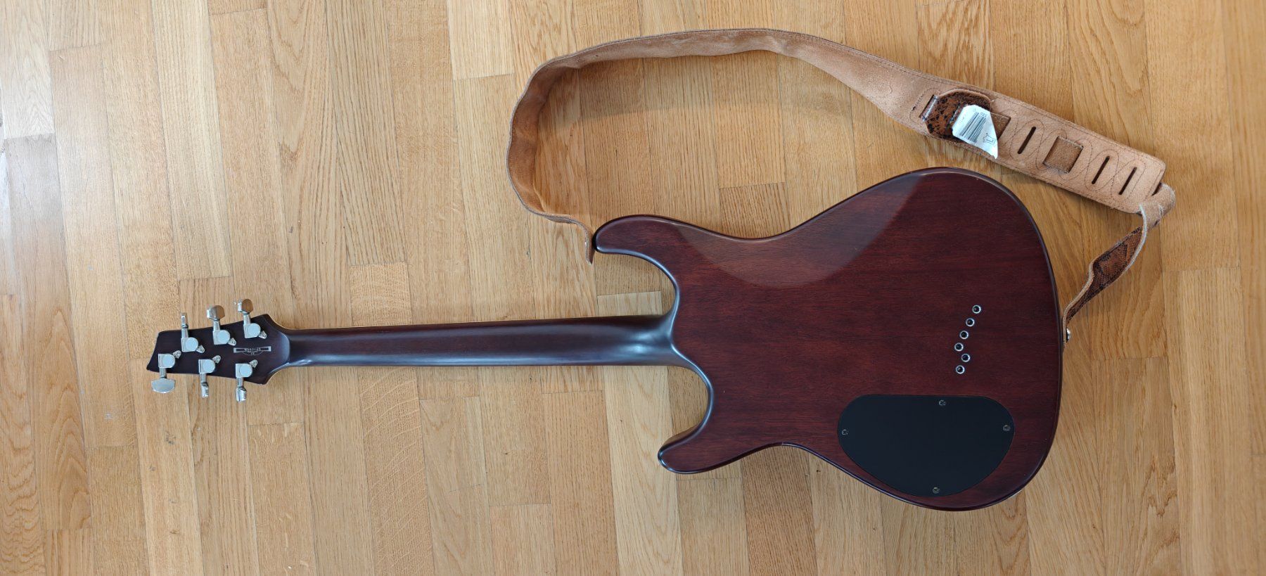 Ibanez Strumenti musicali: Ibanez E-Gitarre SZ320MH – Usato da Zürich venduto da oli_t6bt 2