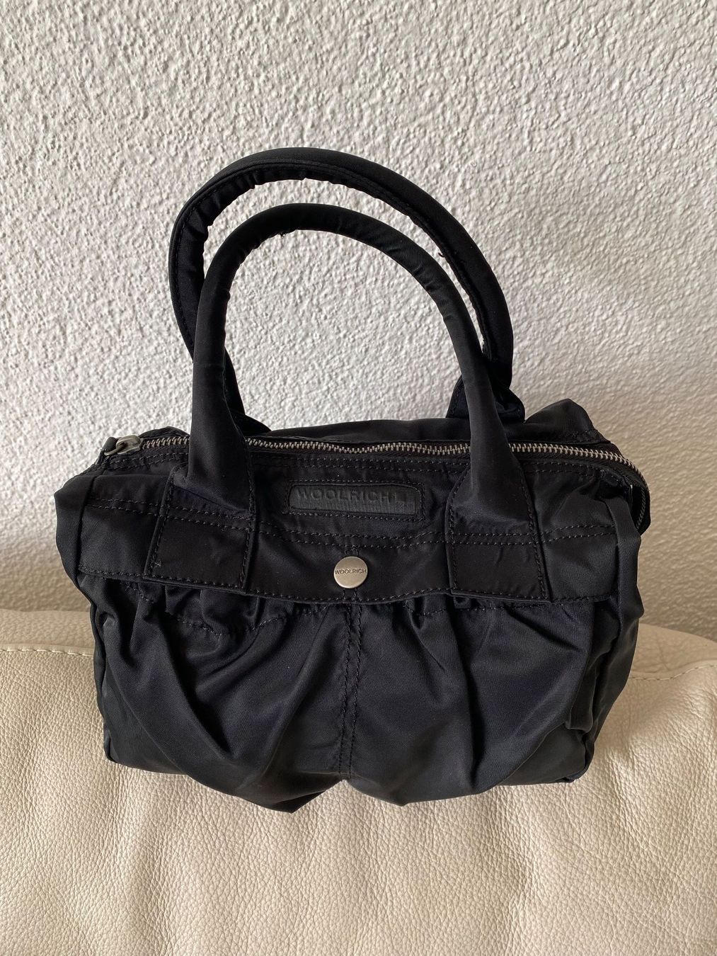 Woolrich Sacs femmes: WOOLRICH schwarze Tasche – D'occasion à Besazio par BagCycle 5