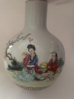 Ginesisch Vase (H)