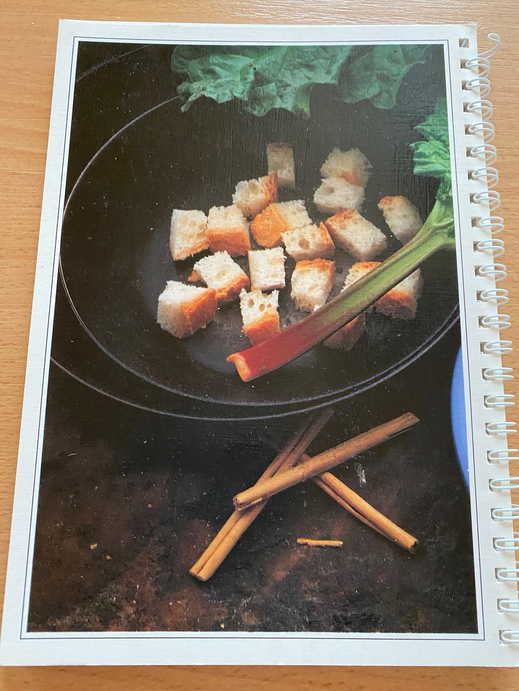 Libri: Schweizer Gerichte mit Brot - Kochbuch aus alter Zeit – Usato da Niederwil SG venduto da 23052006 1