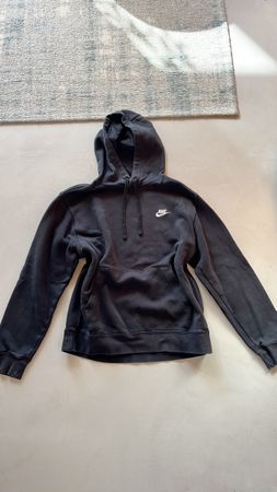 Sweat à capuche Nike, noir, bon état 