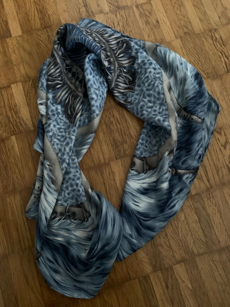 Foulards, Tücher & Schals: Seide foulard  – Gebraucht aus Zürich von Nikuska32 3