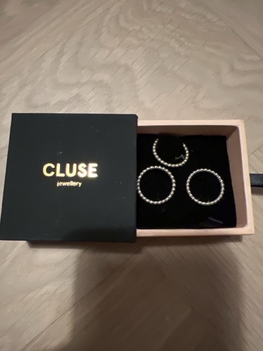 Cluse Orecchini pendenti & Orecchini a lobo: CLUSE Ohrstecker & Ring Sterling Silber – Usato da Zürich venduto da prima.01 2