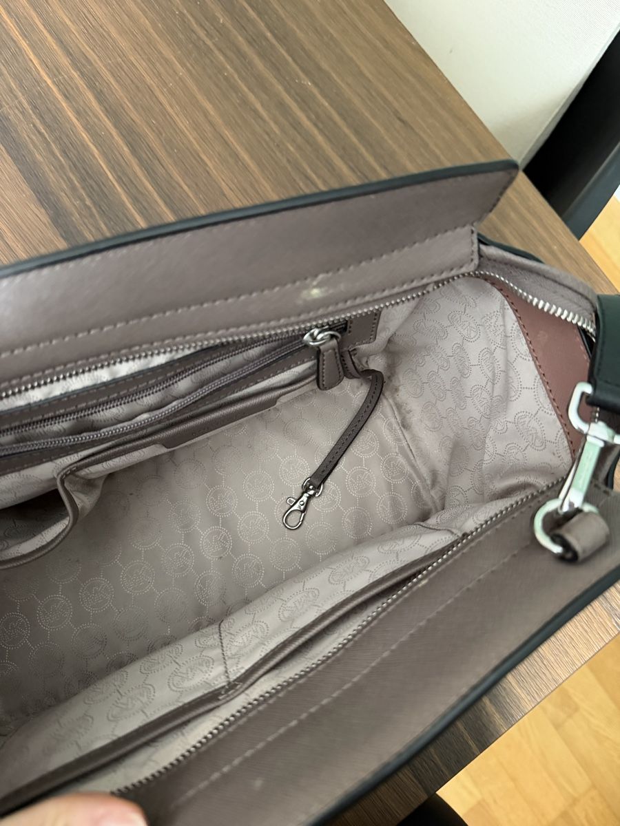 Michael Kors Borse da donna: Michael Kors Handtasche, gebraucht – Usato da Sursee venduto da ste_zr96 4