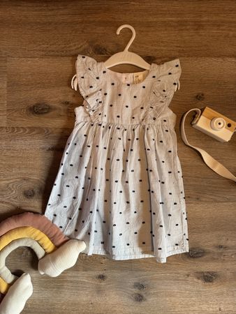 H&M 🩵 robe bébé fille NEW! 86