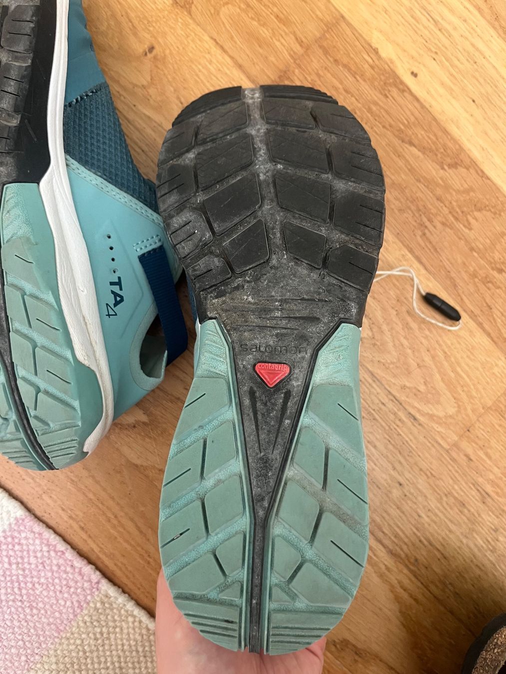 Salomon Scarpe da donna: Salomon Schuhe Grösse 41.5 blau gebraucht – Usato da Zürich venduto da jul_mx8k 4