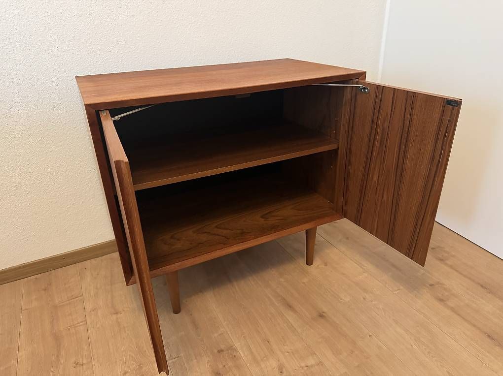 Cassettiere: Cadovius Teak Sideboard Kommode Denmark 1960s – Usato da Ipsach venduto da Conejo59 2