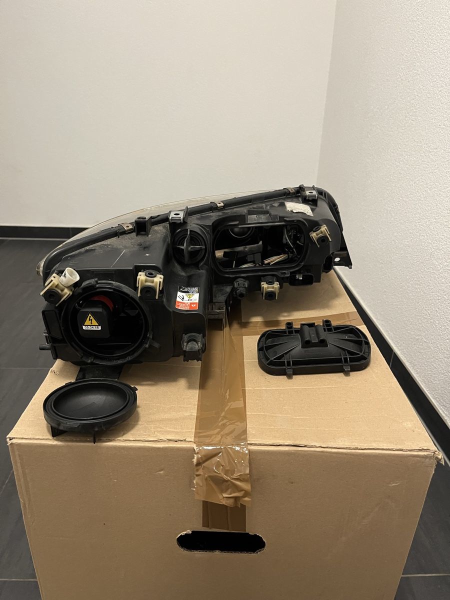 Mazda Phares: Headlight Mazda 6 MPS – D'occasion à Grandcour par har_pq9j 2