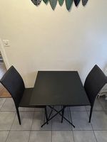 Table pliante noire 70 × 70 cm avec 2 chaises