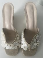 Drei verschiedene Paar Schuhe