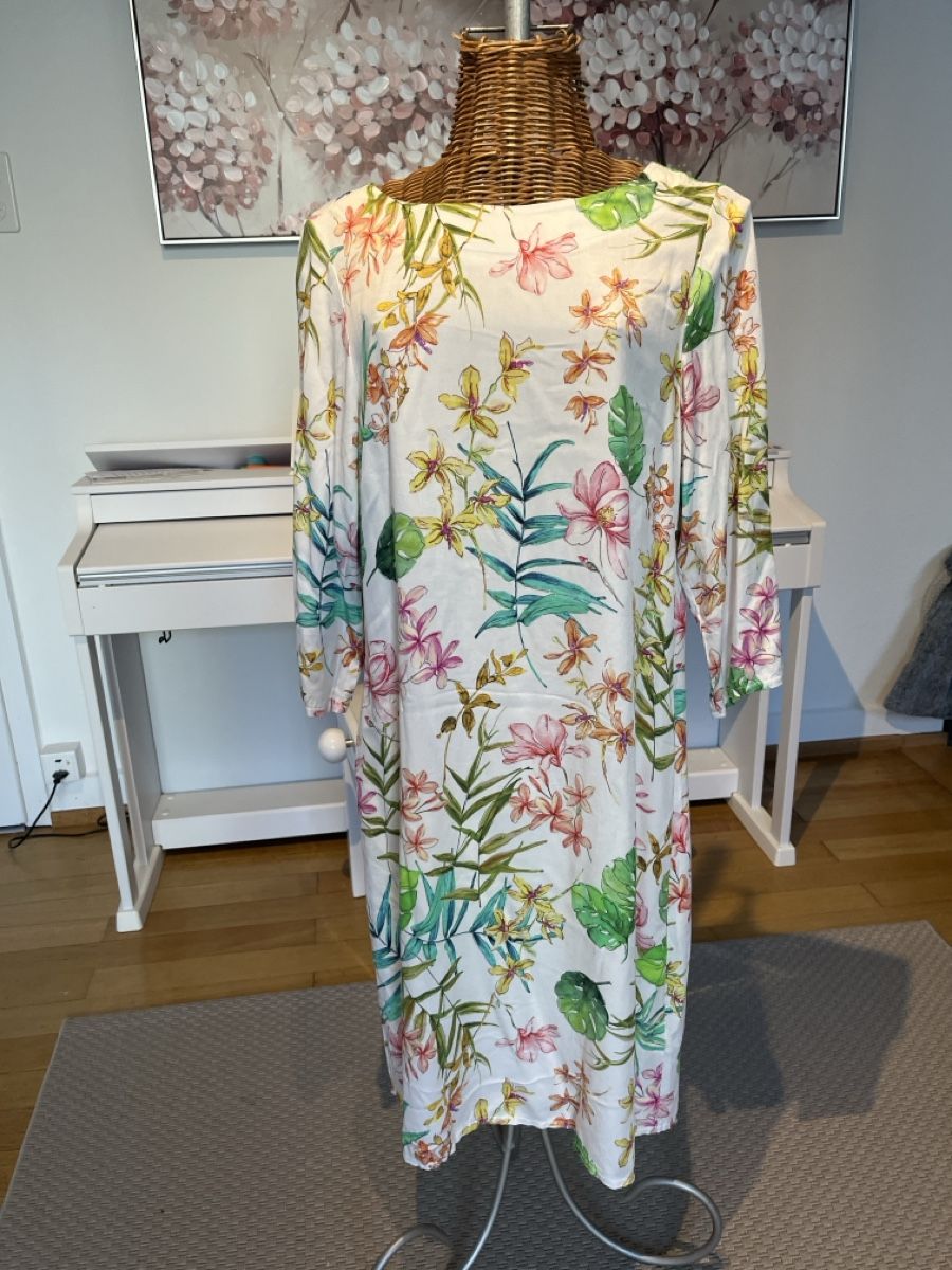 Deerberg Vestiti: Kleid mit Blumenmuster, Deerberg, 36/38 – Usato da Solothurn venduto da Bobesch08