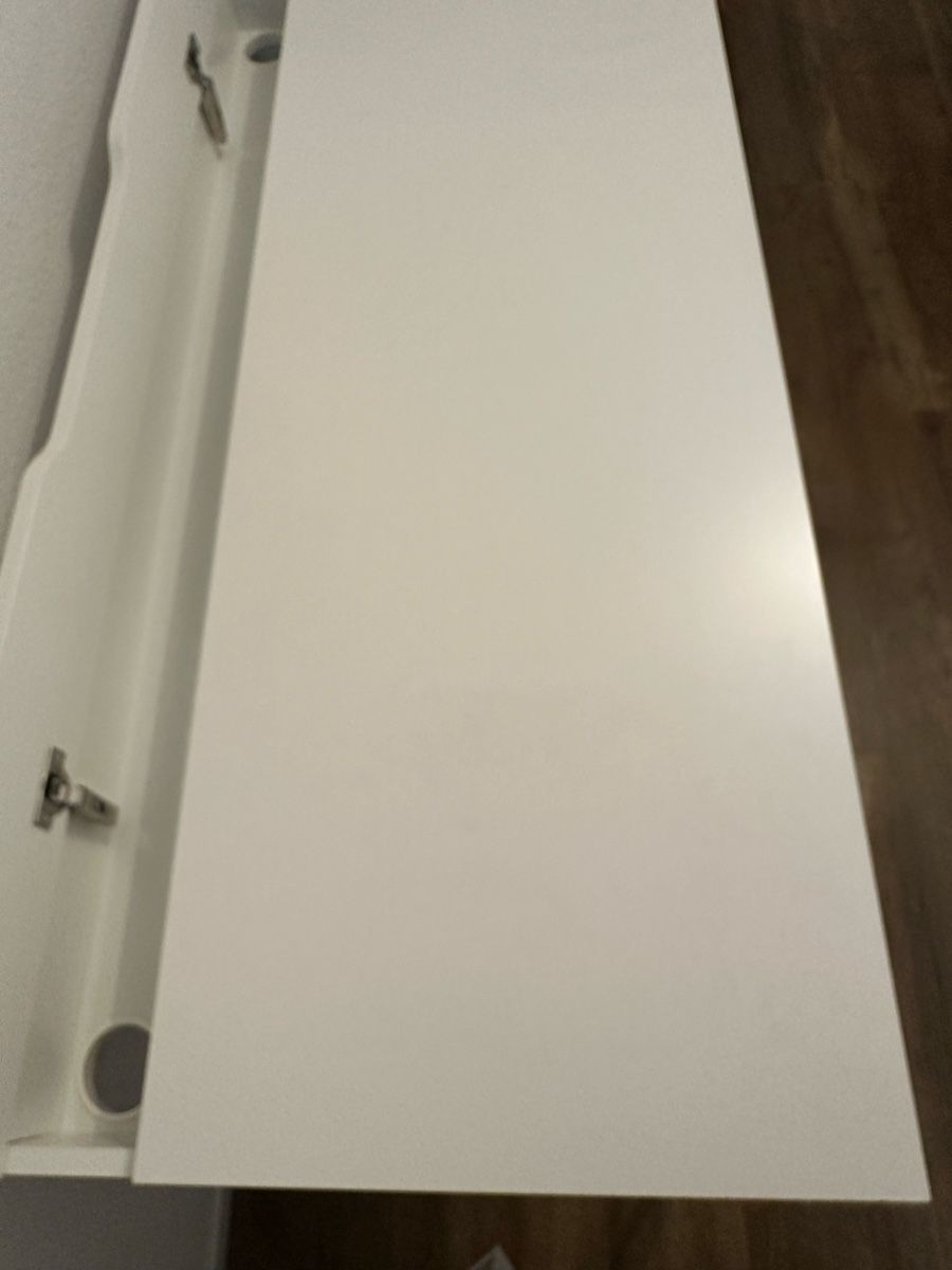 Scrivanie: Schreibtisch weiss mit 2 Schubladen – Usato da Morschach venduto da Butterbrot9000 4