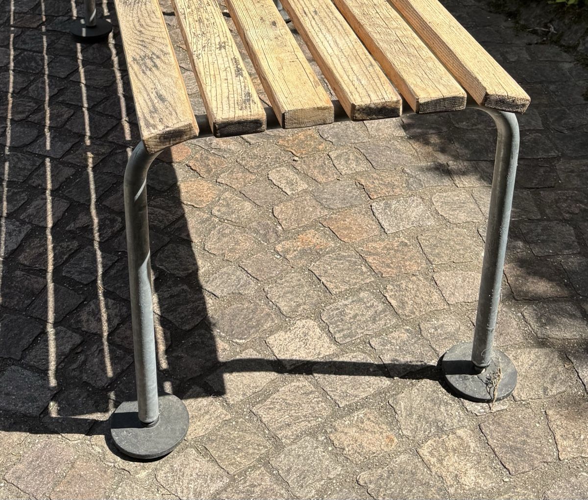 Panchine: Gartenbank Atélier Alinea – Usato da Wohlenschwil venduto da susburg 3