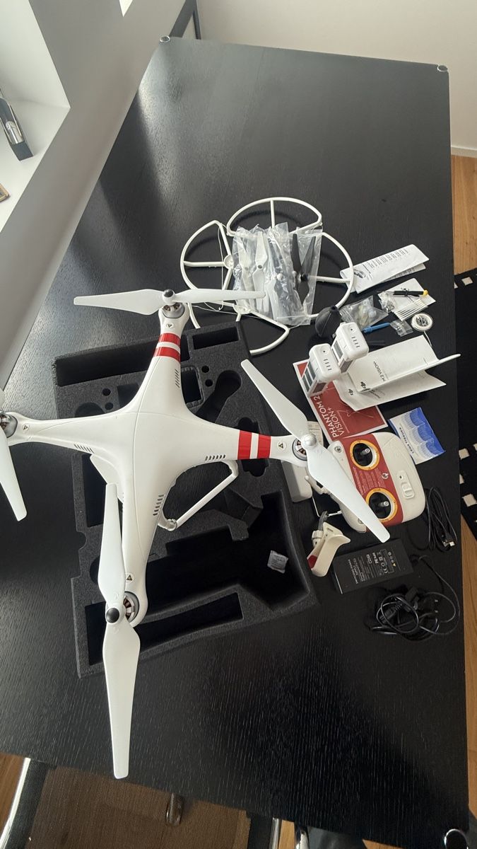 DJI RC Modellbau: DJI Phantom 2 Vision+ Komplettset – Gebraucht aus Schwellbrunn von Swisscosmopolit 5