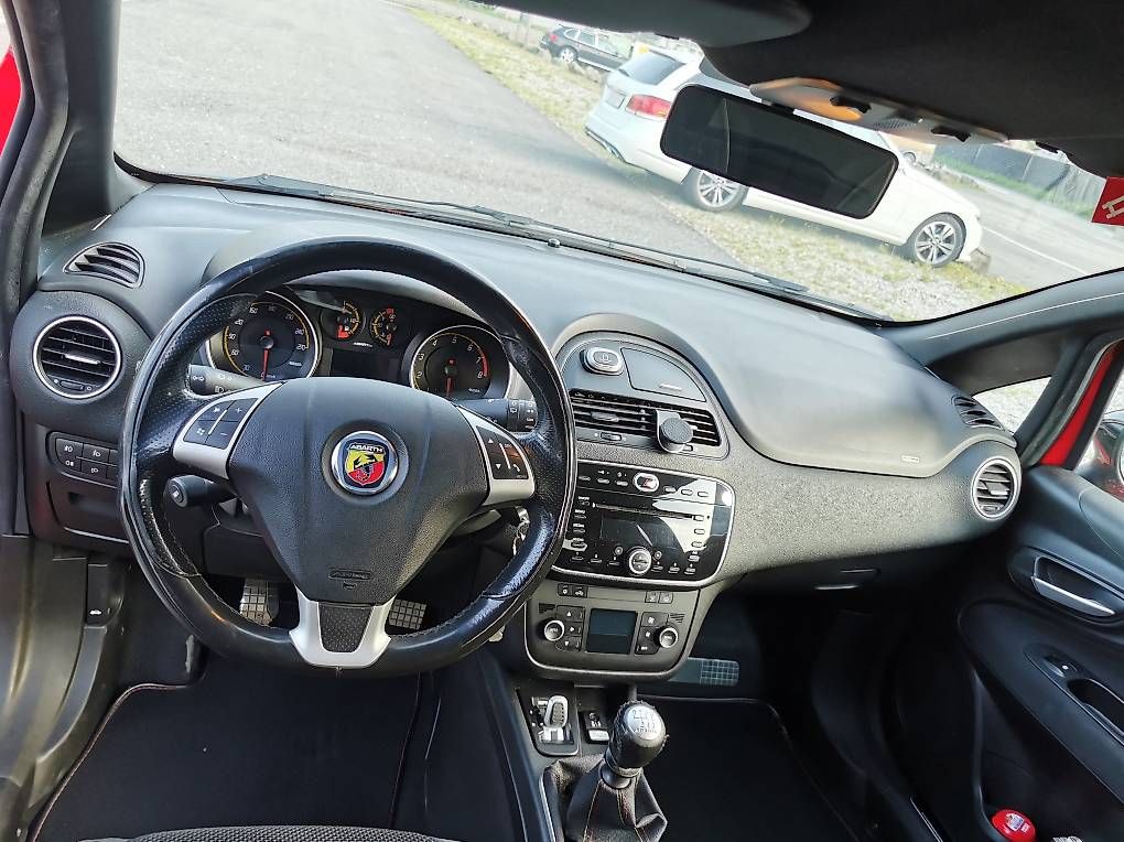 Automobili: Fiat Punto Abarth – Usato da Erstfeld venduto da bed_9hhr 3