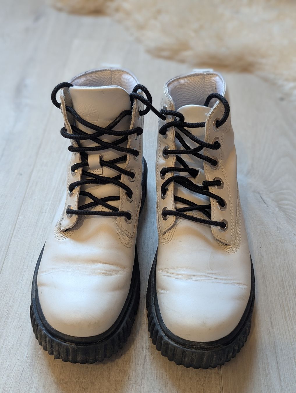 Timberland Scarpe da donna: Timberland White Leather Ankle Boots, Size 36 - EU – Usato da Schlieren venduto da maseam 3