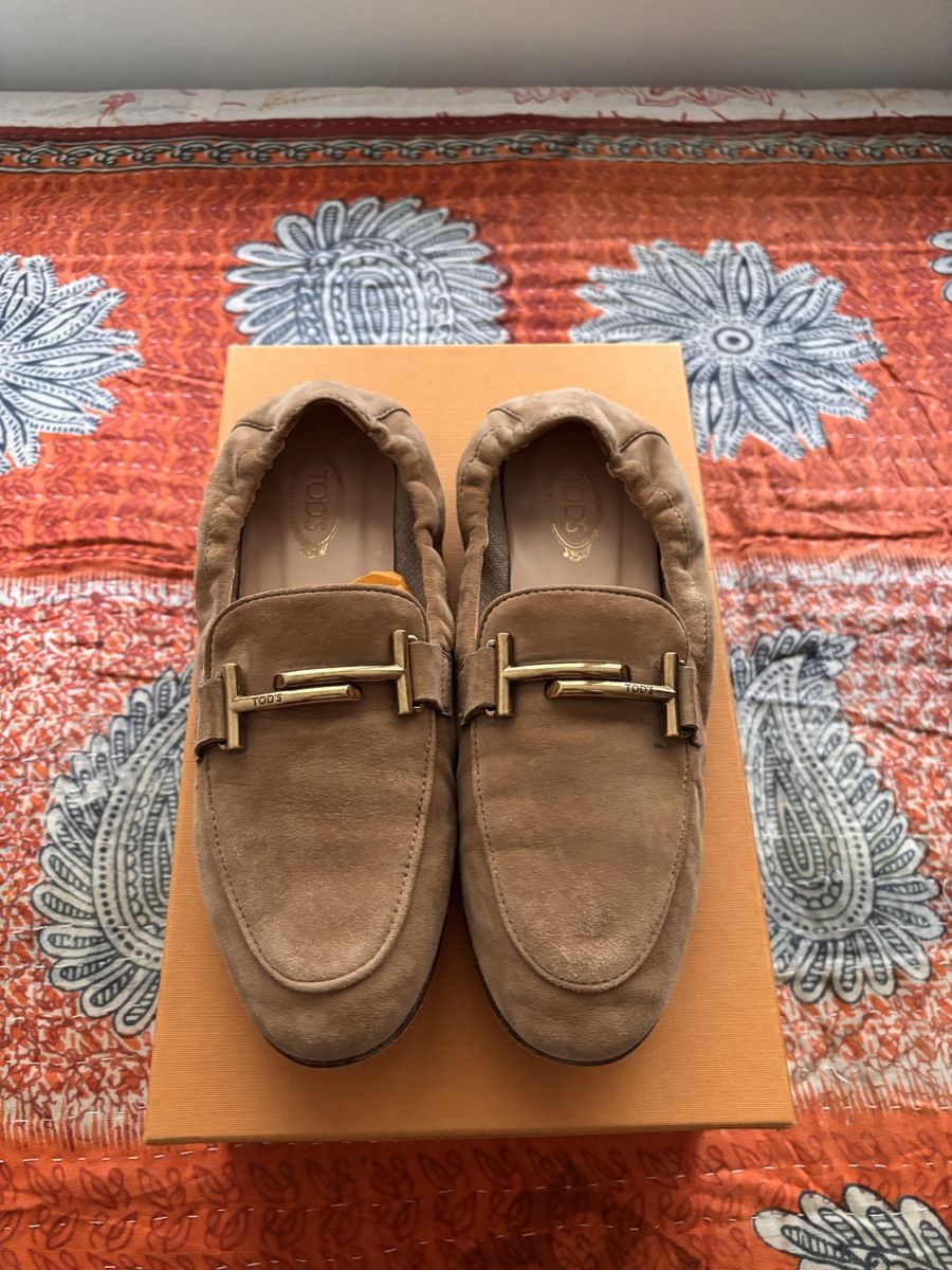Damenschuhe: Chic Tod's Suede Loafers, Excellent Condition! – Gebraucht aus Zürich von Sonikasantos 1