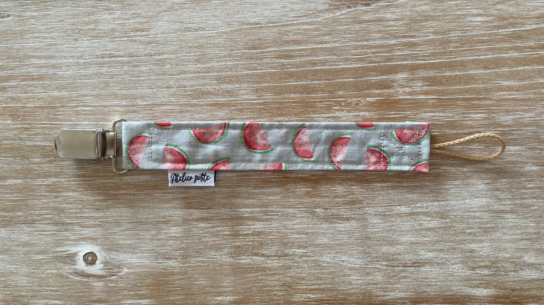 Succhiotti & catenelle porta ciuccio: Nuggiband mit Wassermelonen – Nuovo (secondo la descrizione) da Burgdorf venduto da Crown. 1