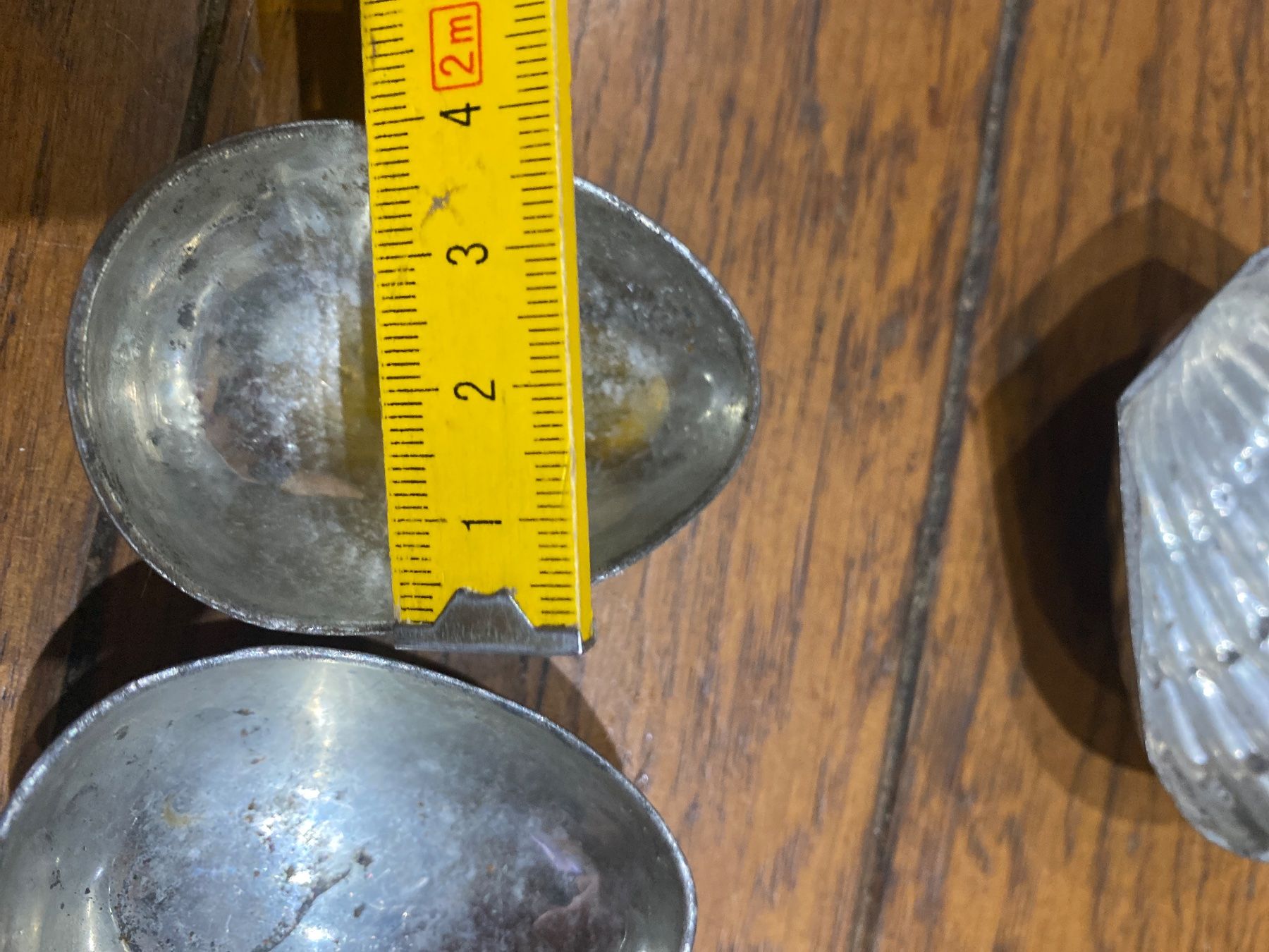 Teglie da forno: Moule chocolat œuf 6cm – Usato da Lajoux JU venduto da Briard0 3