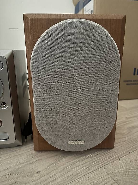 Sanyo Lettore multimediale & Streamer: Stereoanlage Sanyo – Usato da Luzern venduto da lil_s62r 2