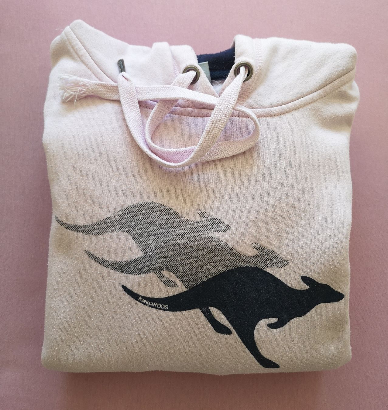 Maglioni & Felpe: Kapuzen-Pulli Gr. 36/38 - KangaROO - Spendenaktion – Usato da Unterkulm venduto da Beljasch