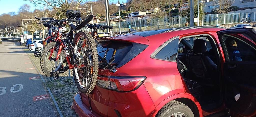 Portapacchi: Porta biciclette per 3 biciclette  – Usato da Lugano venduto da gus_8pyc 3