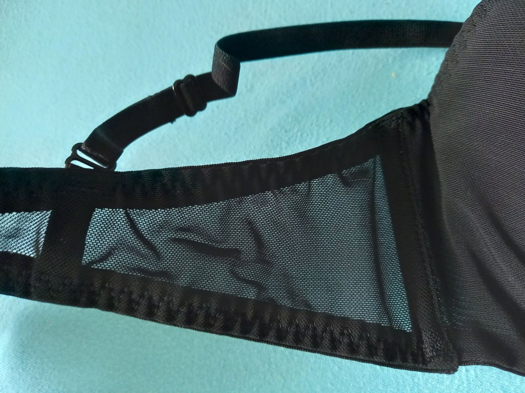 Sonstige Unterwäsche: Schöner Spitzen BH schwarz 75D – Gebraucht aus Unterengstringen von saraman 3