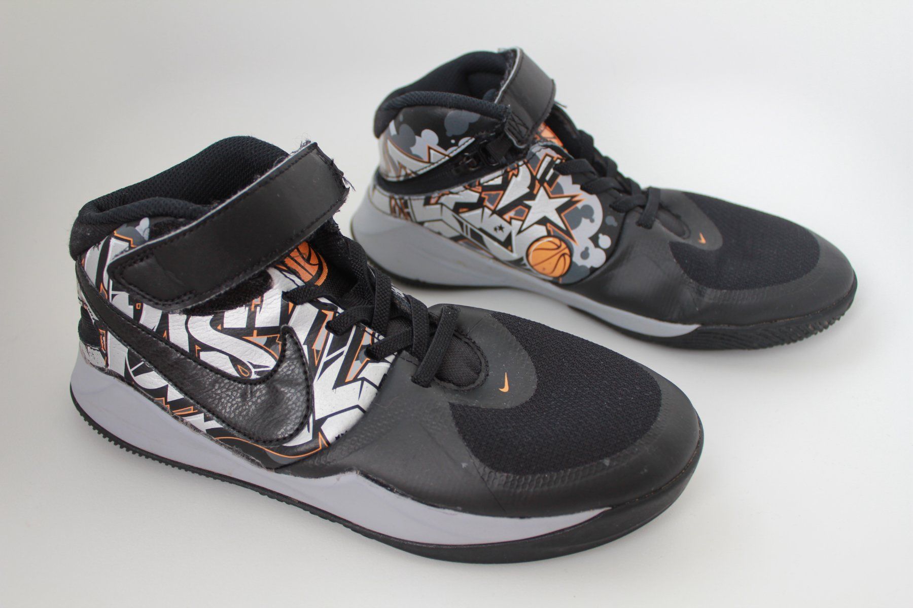 Nike Scarpe per ragazzi: Basket Nike Team Hustle t. 38 – Usato da Peseux venduto da Gilloss 2
