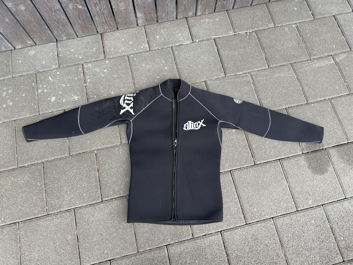 Mute per immersioni: Neuprenjacke Tauchen 5mm Gr. L – Usato da Zuerich venduto da Elduende 1