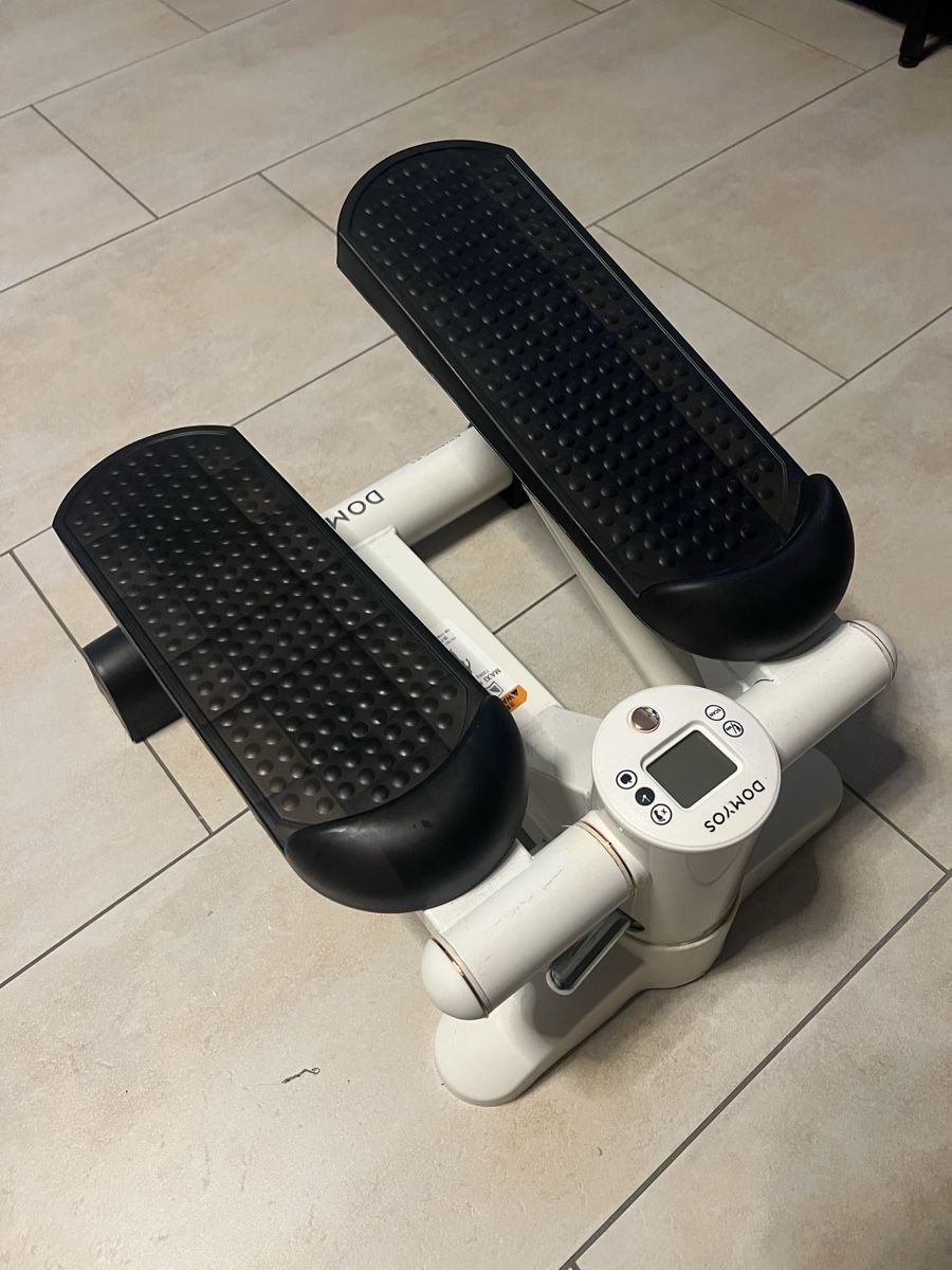 Decathlon Hometrainer: Mini Stepper – Usato da Kollbrunn venduto da Jenny_Schollenberger 1