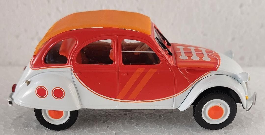 Norev Modellautos: Citroën 2CV  6  -   " BASKET "  -  Norev  -  1/43 – Gebraucht aus Delémont von Domdom1 4