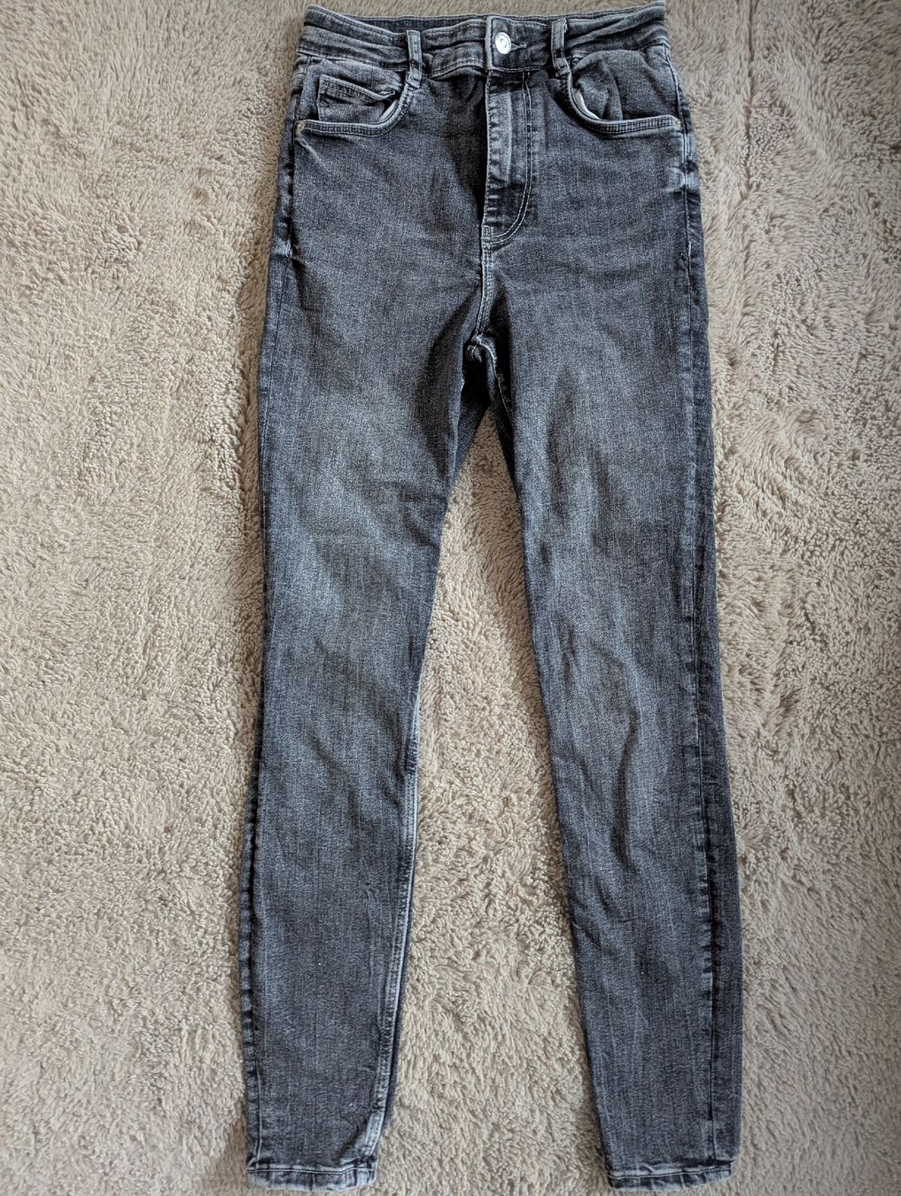 Zara Jeans: jean Zara 38 – Usato da Montreux venduto da dem_gyt9