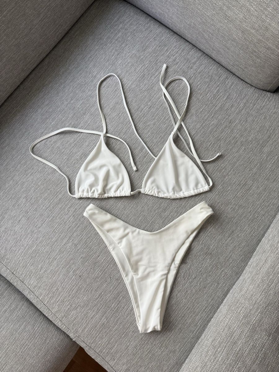 Costumi da bagno & Bikini: White bikini classic ! (Size S) – Nuovo (secondo la descrizione) da Genève venduto da fat_5zzp