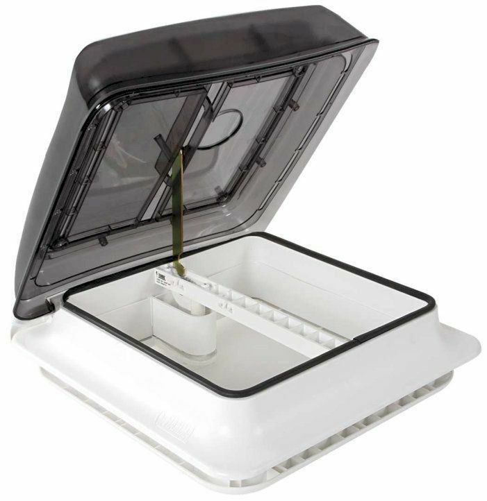 Fiamma Fenêtres: Fiamma Vent 40 Dachluke Transparent – Neuf avec emballage d'origine à Bottighofen par zaap 1