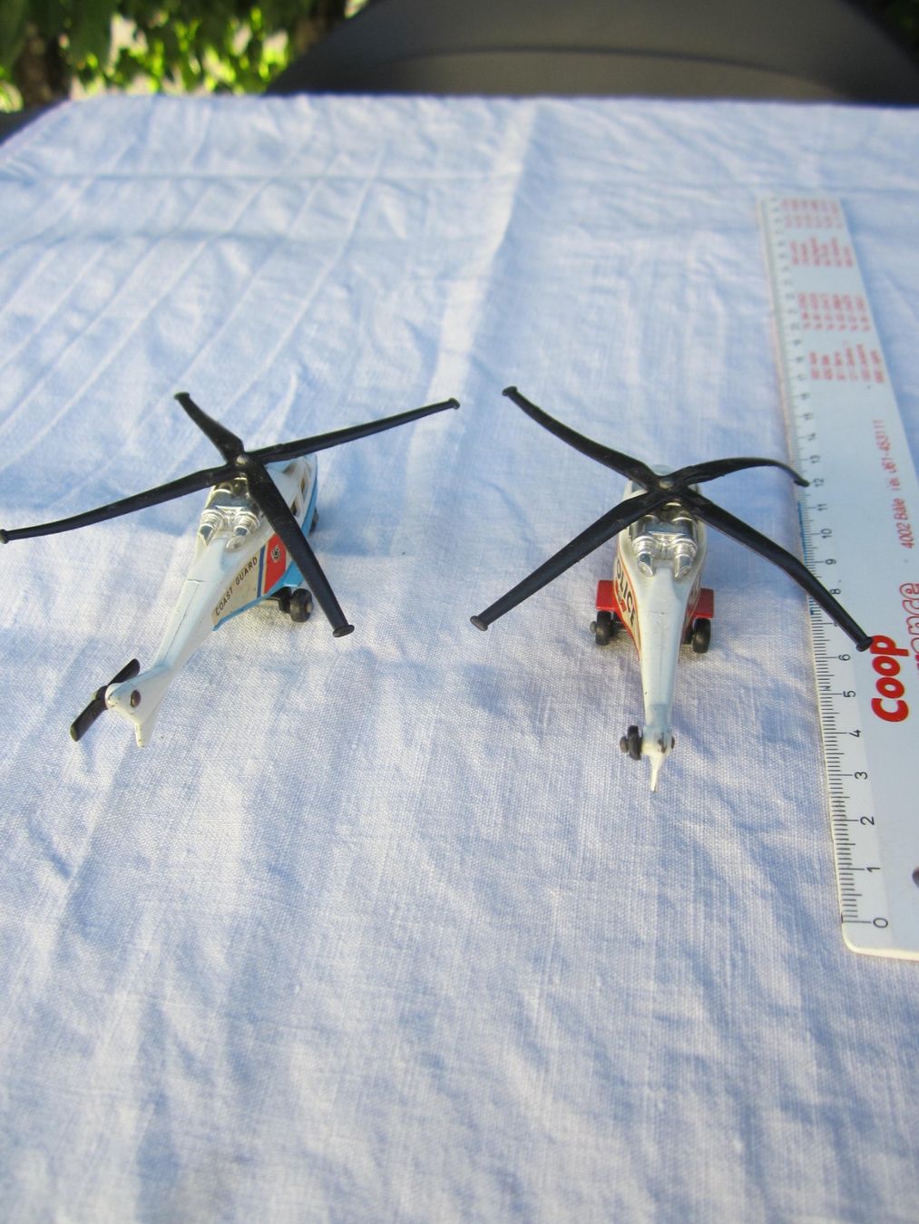 Kits de montage: 2 Hélicoptères – Neuf (Voir description) à Tramelan par Tors 2