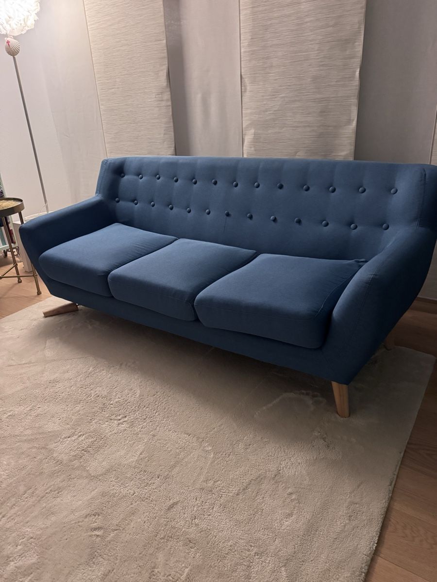 Divani: Sofa  – Difettoso da Riniken venduto da sasteiwa 1