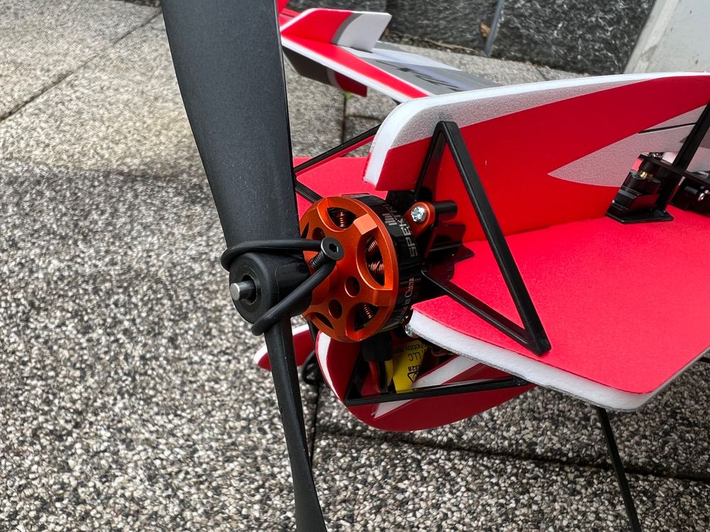 EFL01980 E-FLITE Landing Gear Set: Eratix 3D Flat Foamy, 860mm - Graves RC Hobbies