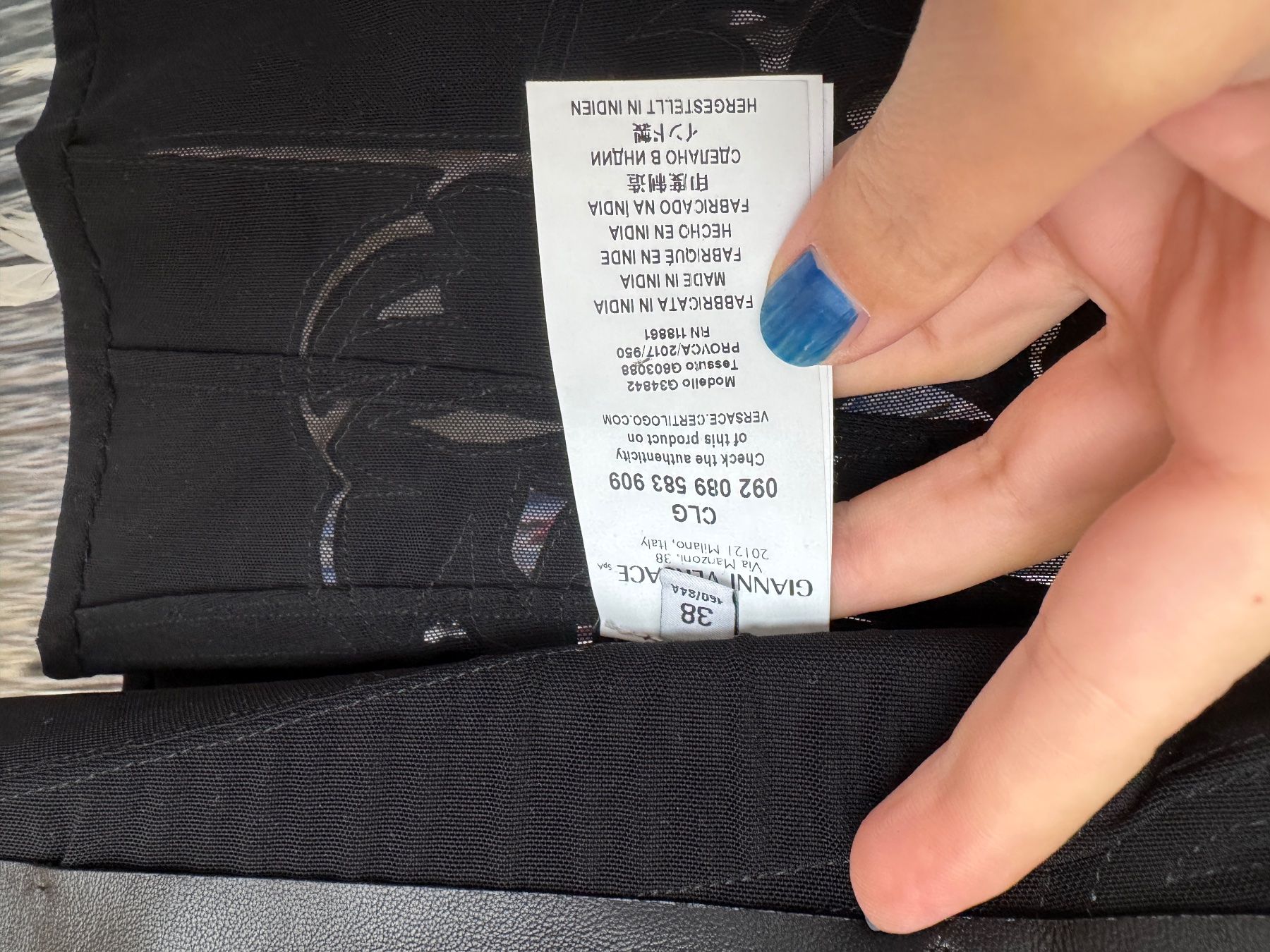 Versace Giacche: Versace Lederjacke Damen Gr 34 – Nuovo (secondo la descrizione) da Unterengstringen venduto da Cuz_5555 2