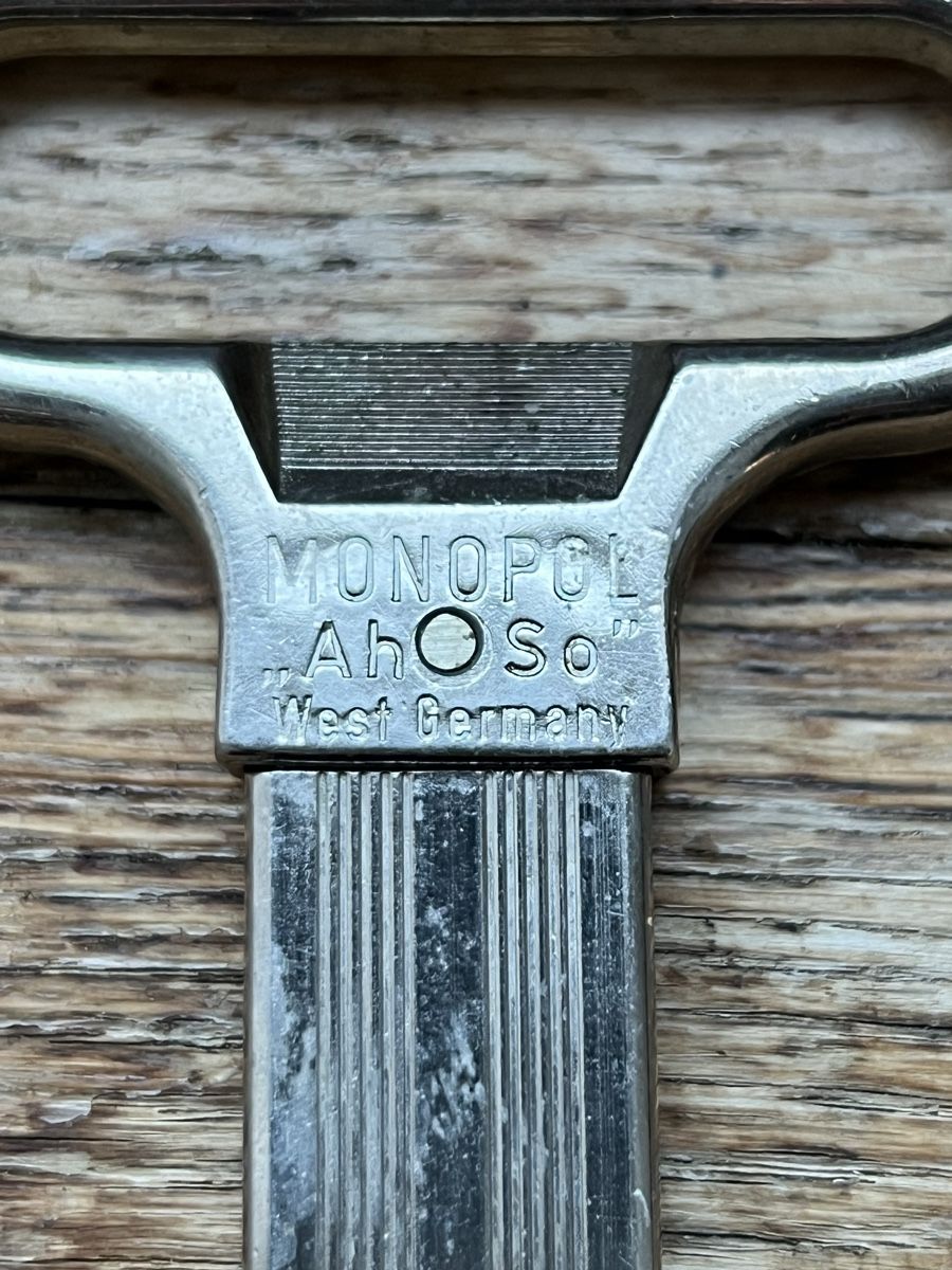 Apribottiglie & Tappi per chiusura: MONOPOL AhSo Weinöffner West Germany – Usato da chur venduto da Ika11 2