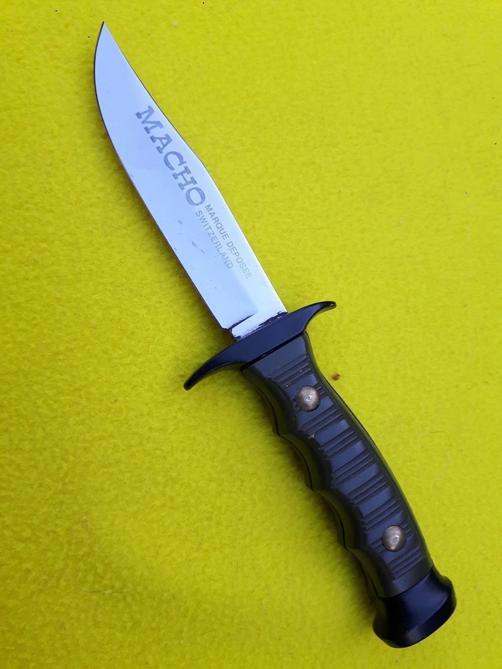 Accessori: MESSER MACHO SCHWEIZELAND – Usato da Mamishaus venduto da gasgas4000
