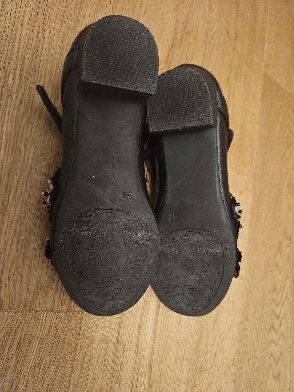 Graceland Scarpe per ragazze: Mädchen Pumps Graceland schwarz Gr. 31 – Usato da Lufingen venduto da chr_nhh6 2
