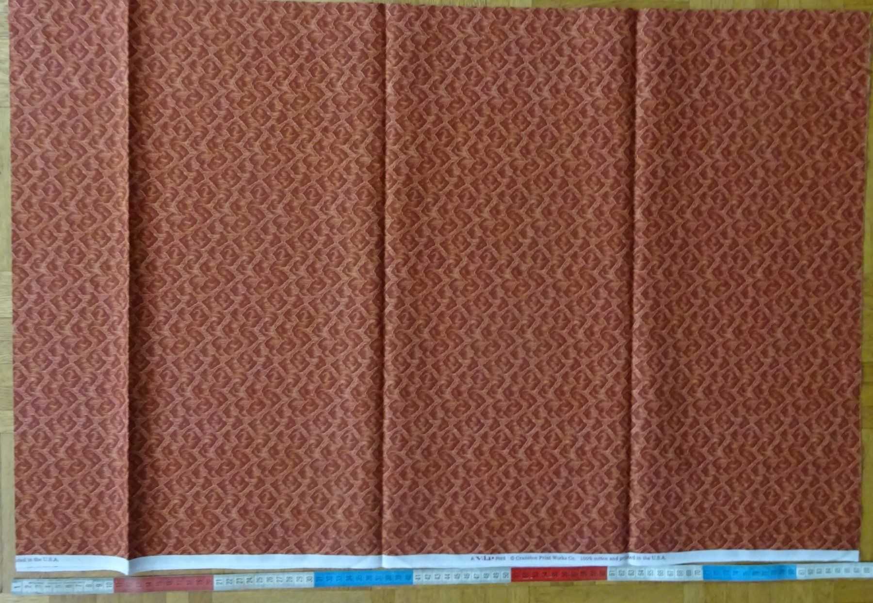 Tessuti: Baumwollstoff für Patchwork 87 x 112cm – Nuovo (secondo la descrizione) da Bern venduto da Hero2.0