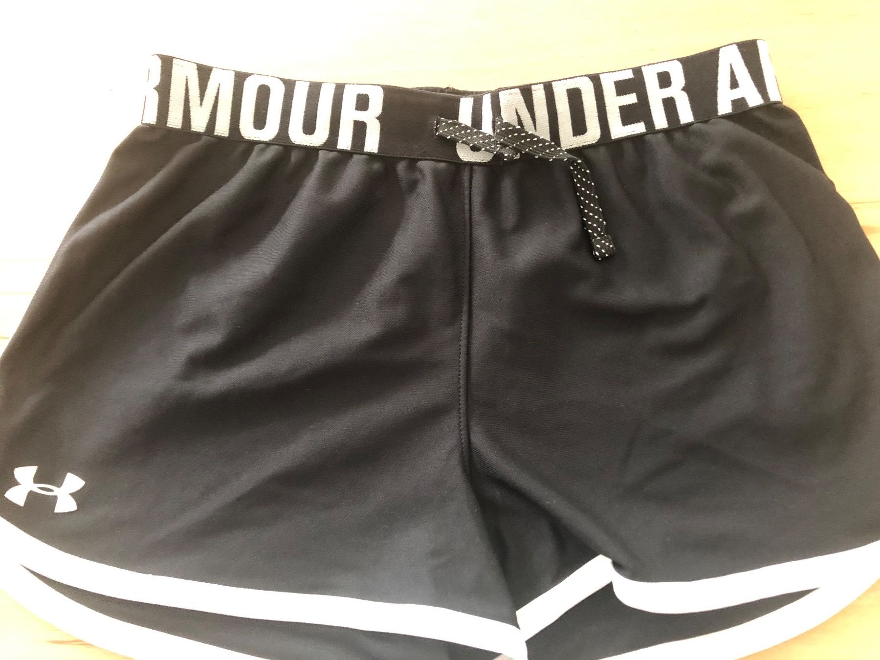 Pantaloni: Shorts - Grösse 164 - Under Armour – Usato da Oberuzwil venduto da jabano