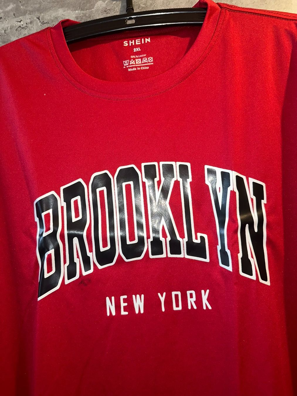 T-shirt: T-Shirt BROOKLYN – Nuovo (secondo la descrizione) da Oftringen venduto da tola19 1