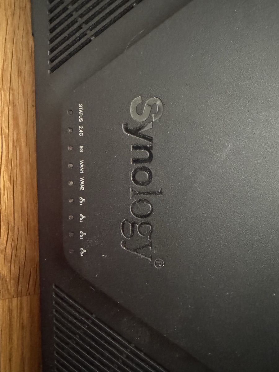 Synology Modem & Router: Wireless Router Synology Model RT2600ac – Nuovo (secondo la descrizione) da Gland venduto da isa_g01 1